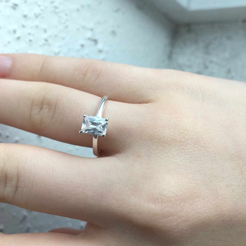 925 sterling silver cubic zirconia ring